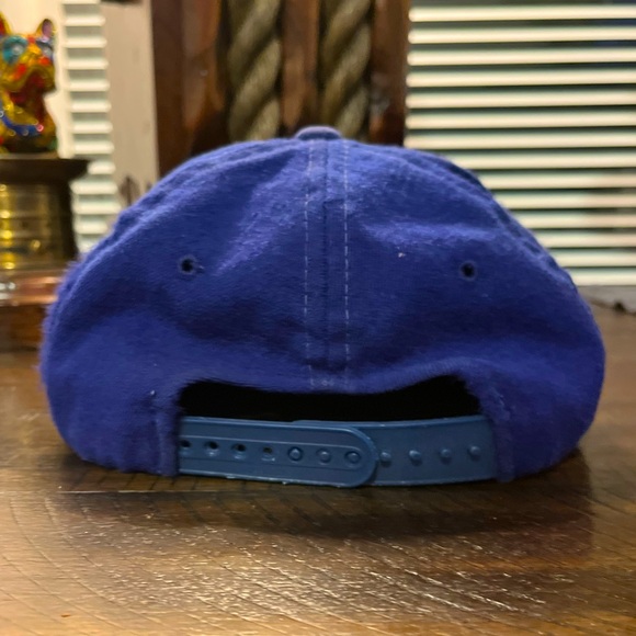 Vintage 90’s NBA Sacramento Kings script SnapBack - Picture 5 of 6